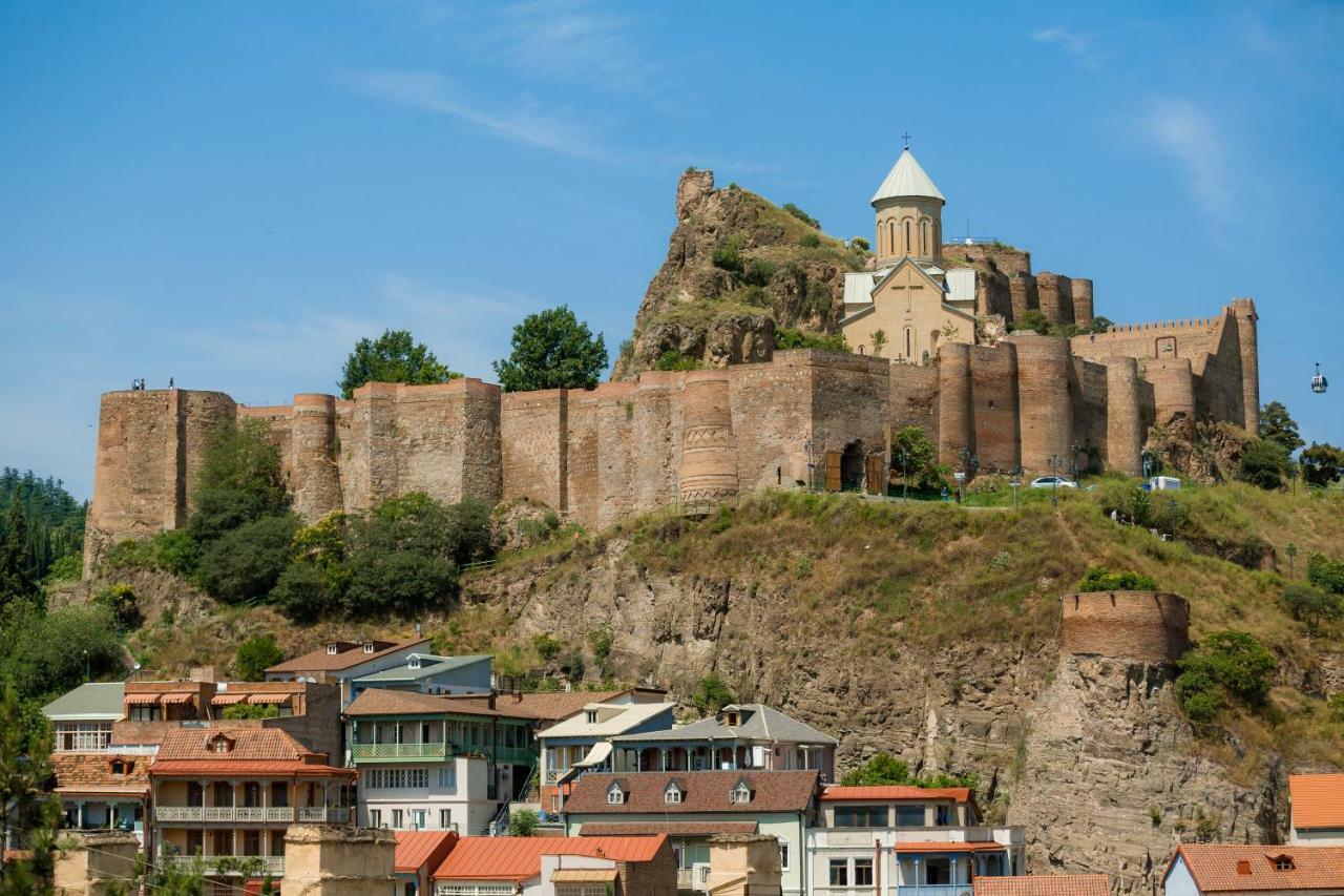 Gvino Minda Hotel Tbilisi Exterior photo